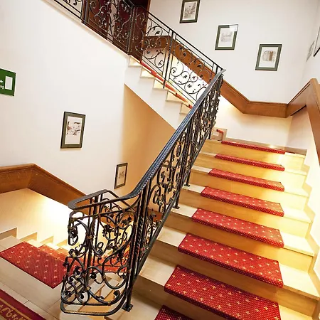 Alpenhotel 3* Ohlstadt